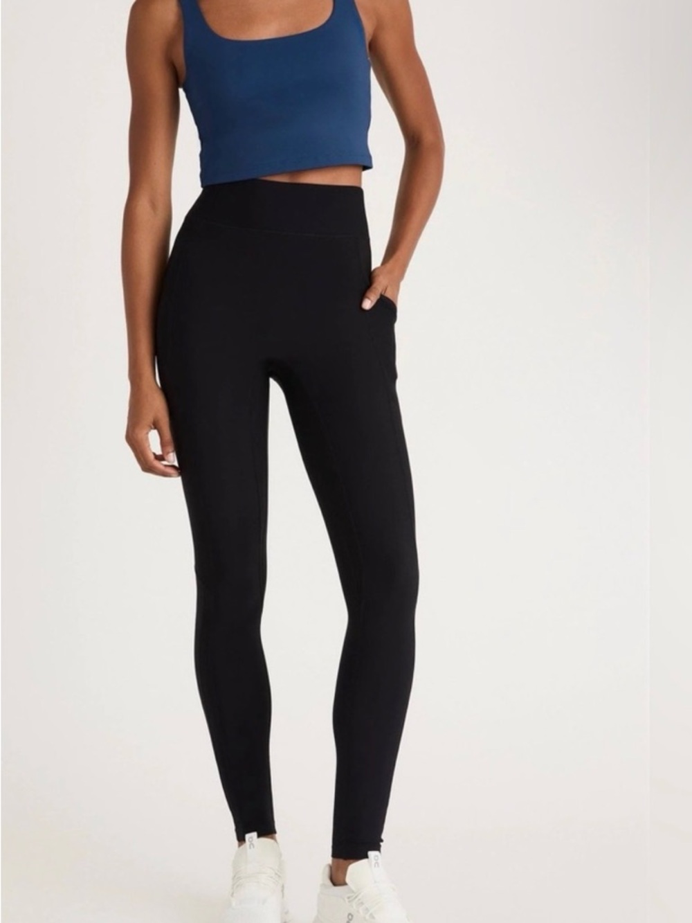 Bandier All Access Center stage pocket leggings size medium